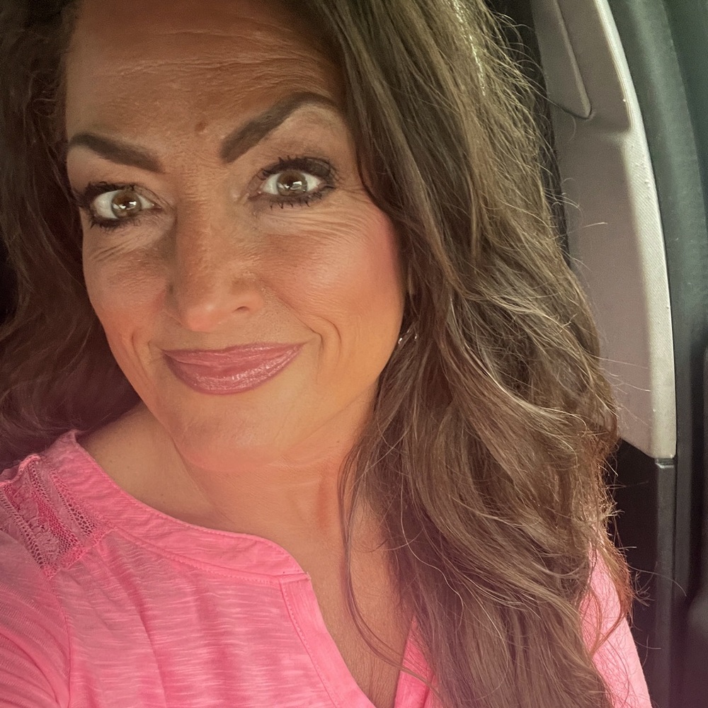 Meet your Posher, Kelly
